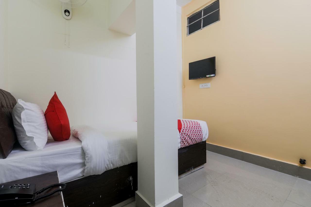 Nirvana Guest House Shillong Exteriör bild